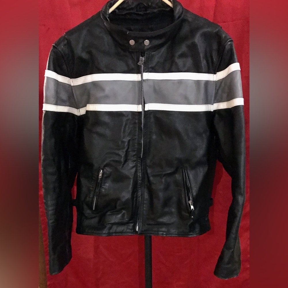 Mens Genuine Leather Biker/Motorcycle Jacket